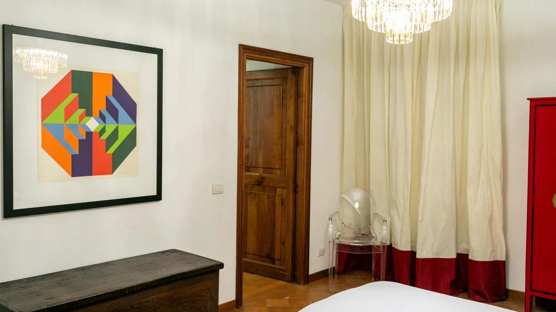 Incentrum Rome 2*,